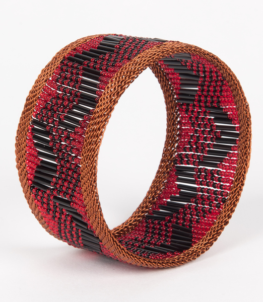 bracelet en fil de cuivre et perles - copper wire and glass beads bracelet | mahatsara