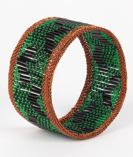 bracelet en fil de cuivre et perles - copper wire and glass beads bracelet | mahatsara